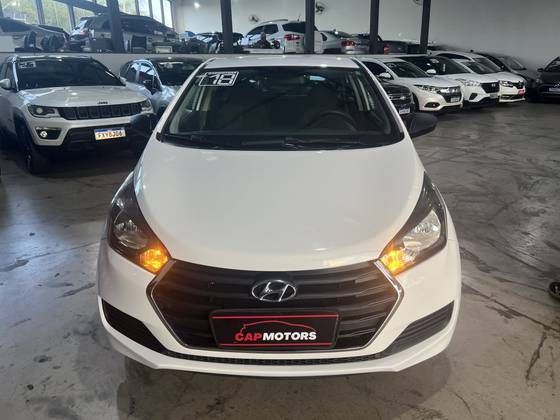 HYUNDAI HB20 1.0 COMFORT PLUS 12V FLEX 4P MANUAL HYUNDAI HB20 1.0 COMFORT PLUS 12V FLEX 4P MANUAL